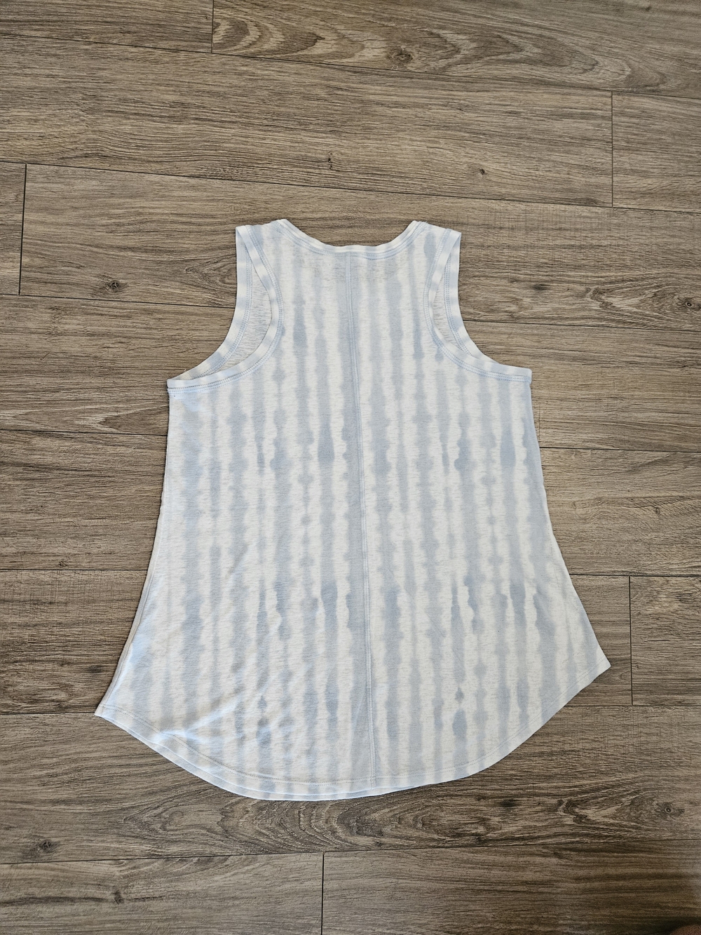 Athleta Light Blue Tie-Dye Sleeveless Tank Top Size Small - Picture 8 of 8